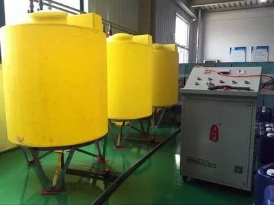 醇基燃料智能自动生产设备问世，专业保洁护航绿色能源生产